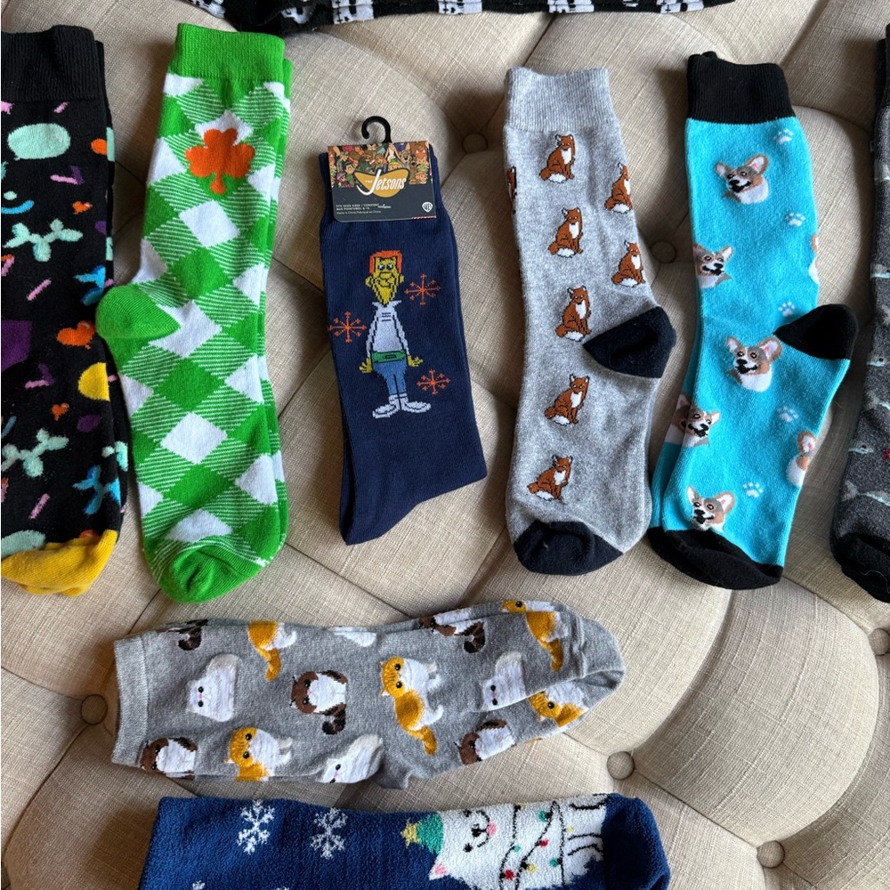 Bundle of Novelty Socks - Picture 9 of 12